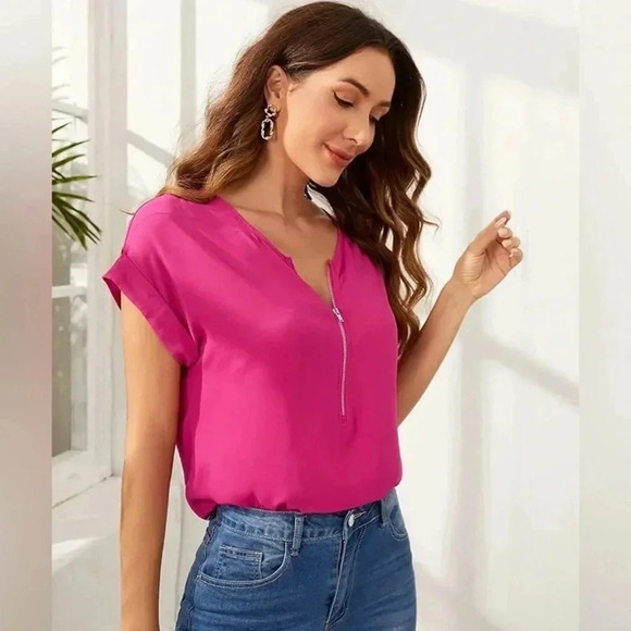 Dynamite Tops - Women’s size Small pink  shirt - from Dynamite